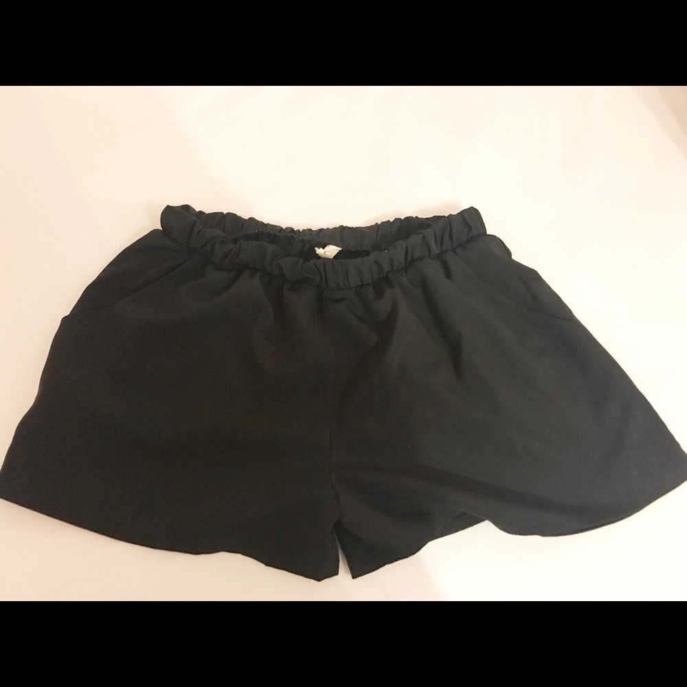 Flowy Black Shorts